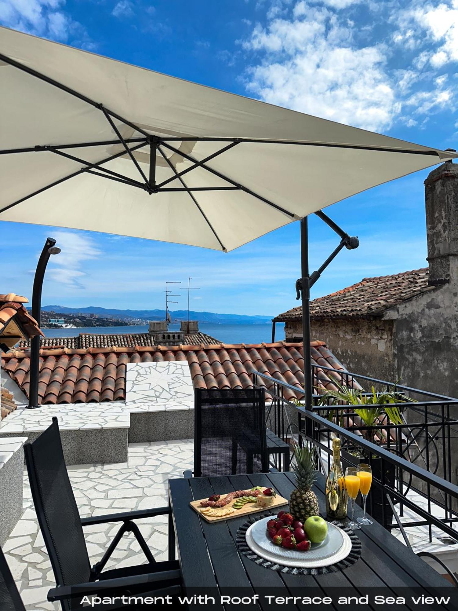 Villa Volos With Roof Terrace, Sea View, Free Private Parking Οπατία Εξωτερικό φωτογραφία